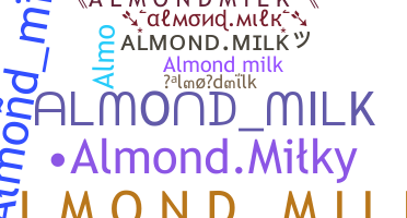 Kælenavn  - almondmilk